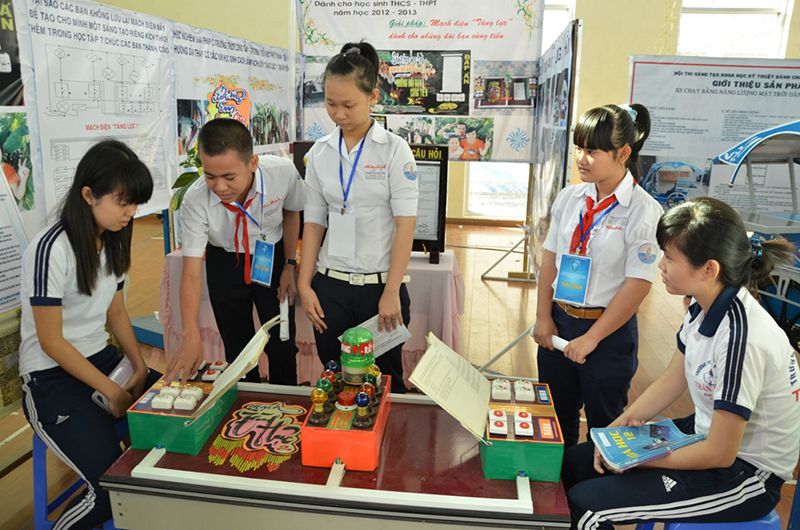 Thi Khoa học bằng tiếng Anh - sciences Thi Khoa học bằng tiếng Anh - sciences