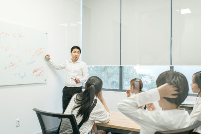 Du học Mỹ nên thi SAT hay ACT?