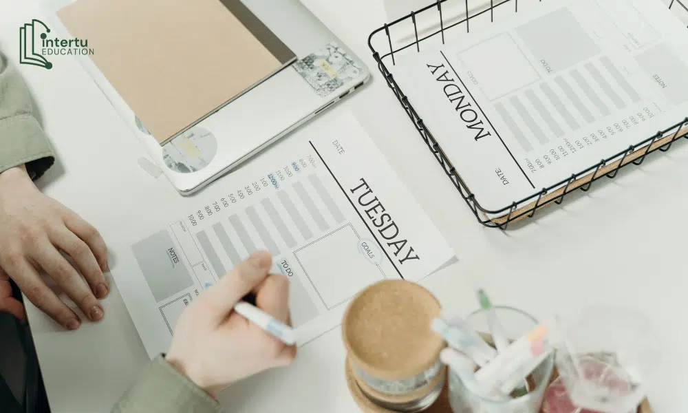 Thời gian thi chính thức kéo dài từ cuối tháng 4/2026 đến tháng 6/2026