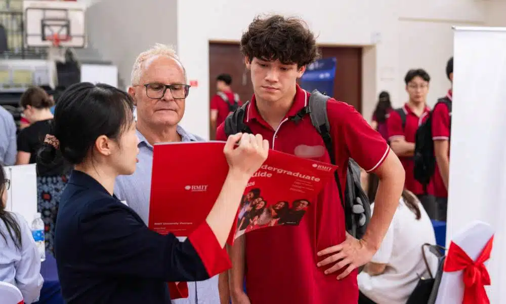 Yêu cầu khắc khe của học sinh CIS khi học IBDP