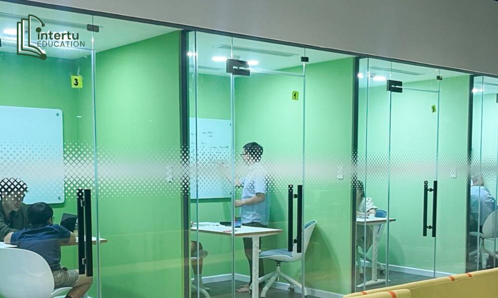 Gỡ rối môn IB Sciences cho học sinh AIS cùng Intertu Education